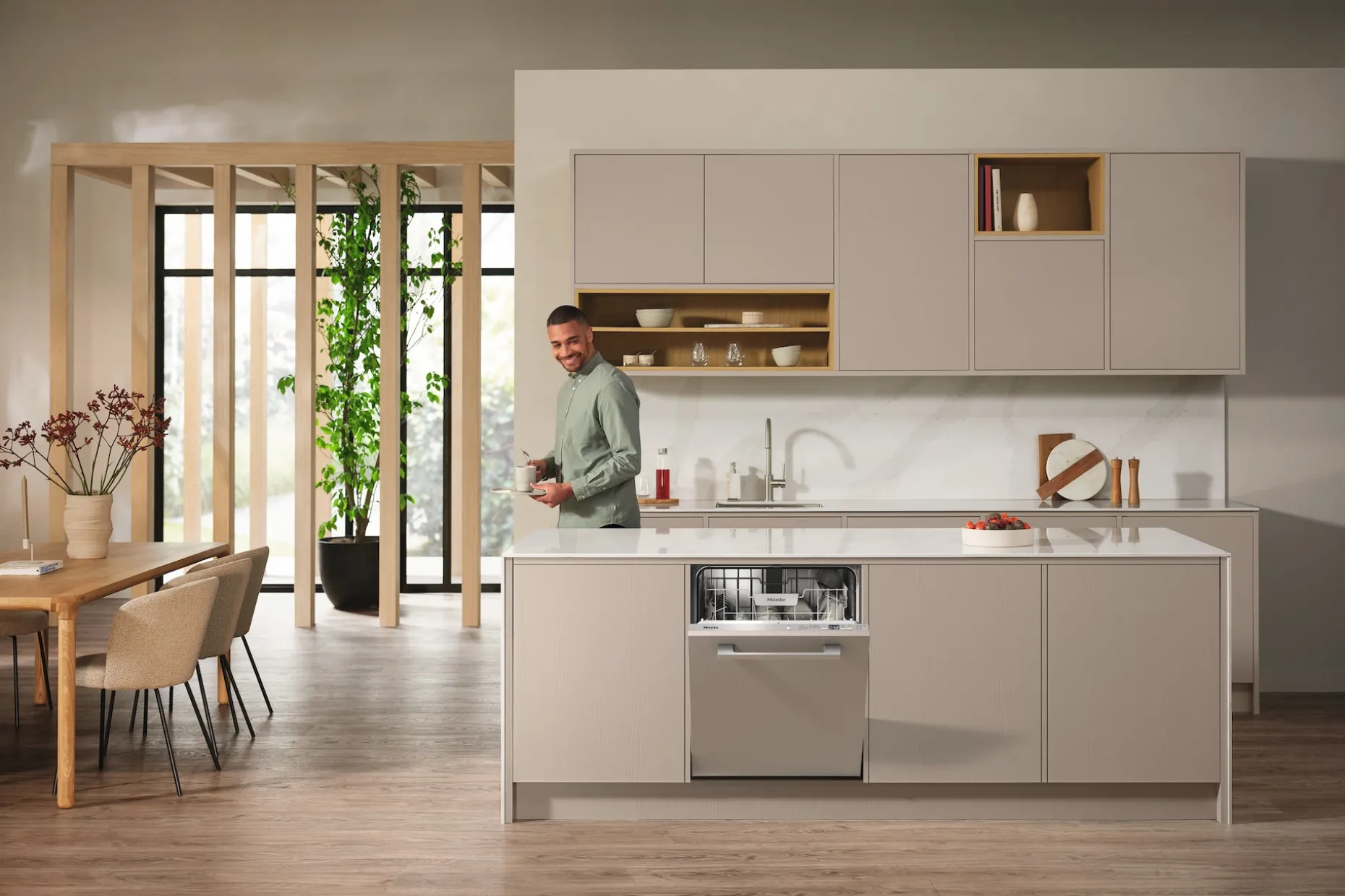 g__vi_active_plus_edelsta_3.webp G 5450 Vi Active Plus Edelstahl