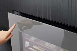 KWT 7112 iG Obsidianschwarz Glas