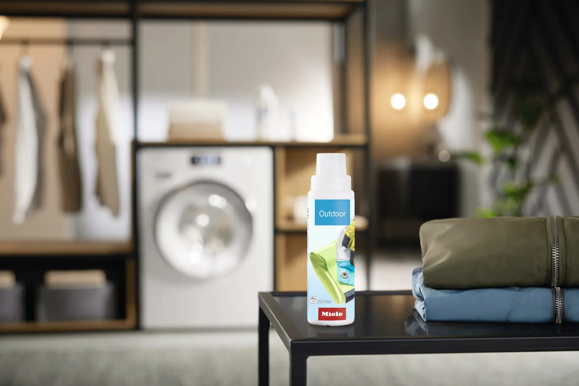 spezialwaschmittel_outdoo_1.webp Spezialwaschmittel Outdoor 250 ml